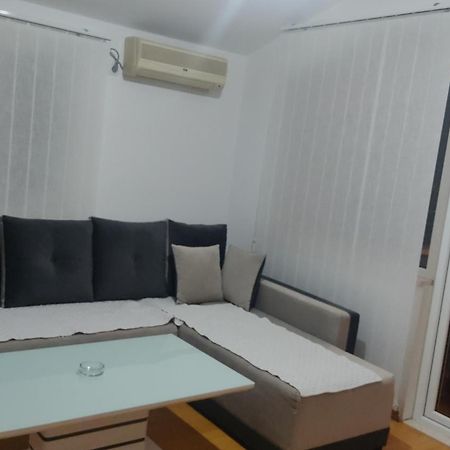 Jovana -- Porodicni Apartmani Igalo Herceg Novi Quarto foto